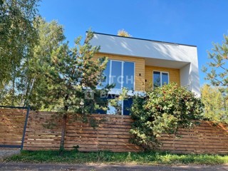 Дом, площадью 143 кв.м