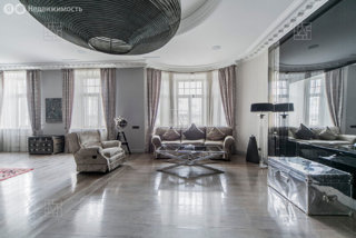 4-комнатная квартира