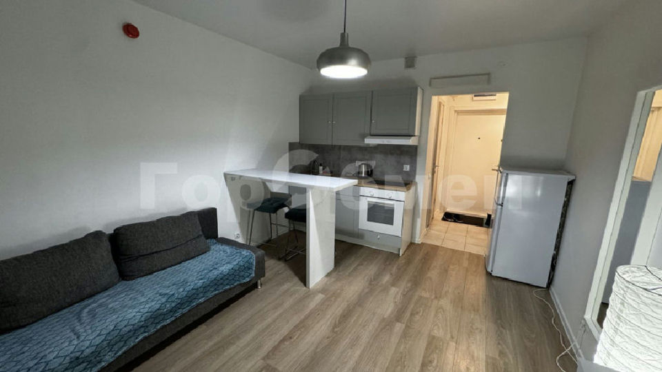 Продается 1-комнатная квартира, площадью 19.00 кв.м. Москва, улица Саларьевская, дом 9