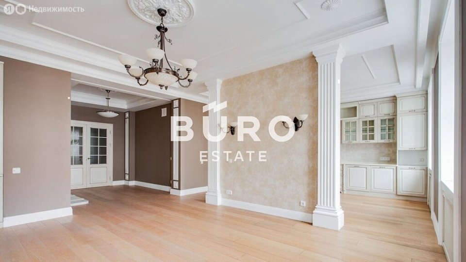 Продается 4-комнатная квартира, площадью 129.00 кв.м. Москва, улица Большая Садовая, дом 5к1