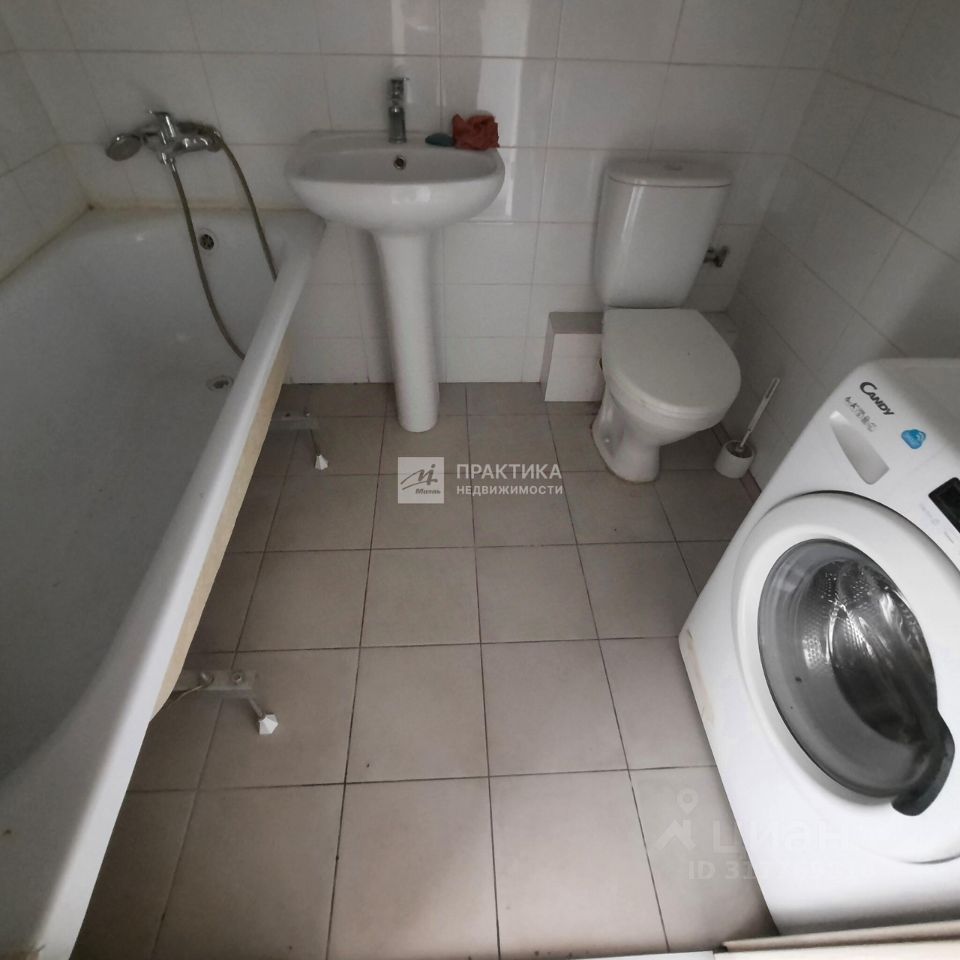 Продается 1-комнатная квартира, площадью 20.00 кв.м. Москва, улица Саларьевская, дом 10к2