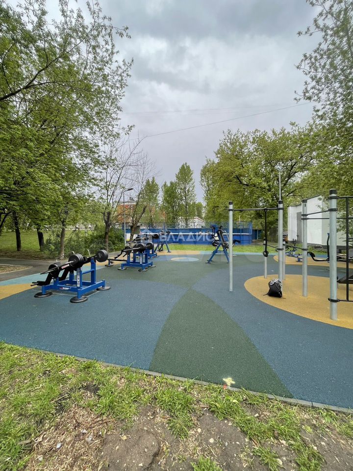 Продается 2-комнатная квартира, площадью 72.00 кв.м. Москва, улица Маршала Василевского, дом 5к1