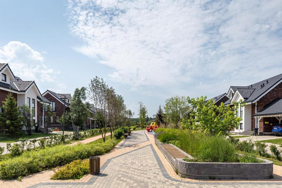 Продается дом, площадью 230.00 кв.м. Московская область, Подольск городской округ, деревня Булатово, территория КП Резиденция Булатово