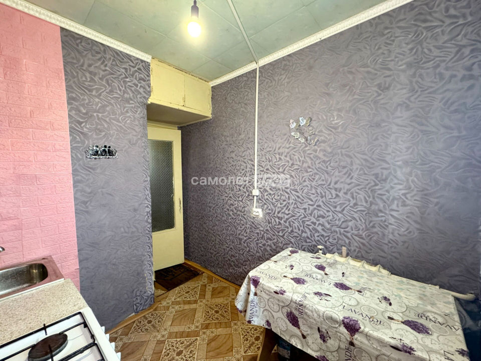 Продается 1-комнатная квартира, площадью 28.60 кв.м. Московская область, Орехово-Зуево городской округ, город Куровское, улица Коммунистическая, дом 34