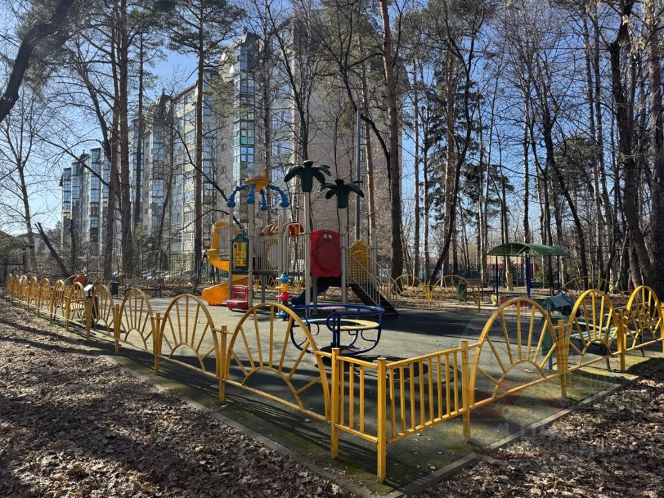 Продается 2-комнатная квартира, площадью 42.60 кв.м. Московская область, Королёв городской округ, микрорайон Юбилейный, улица Героев Курсантов, дом 2