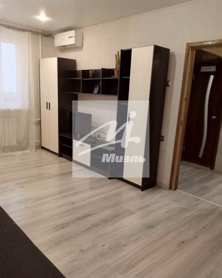 Продается 1-комнатная квартира, площадью 37.00 кв.м. Москва, улица Привольная, дом 13к1