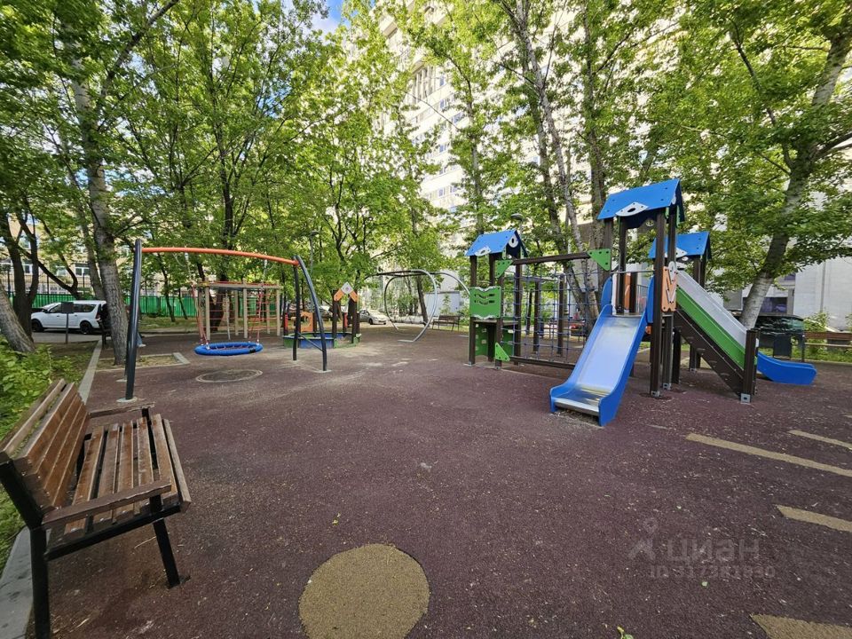 Продается 1-комнатная квартира, площадью 35.30 кв.м. Москва, улица Большая Тульская, дом 2