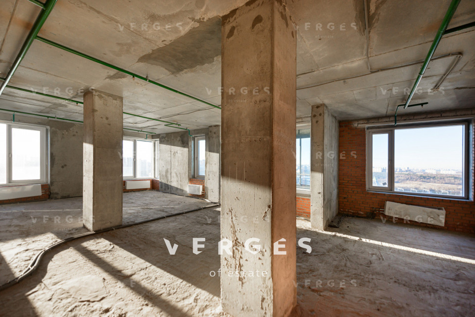 Продается 4-комнатная квартира, площадью 132.00 кв.м. Москва, улица Минская