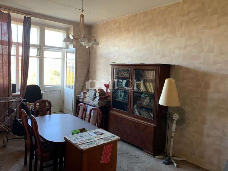 Продается 2-комнатная квартира, площадью 57.20 кв.м. Москва, улица Строителей, дом 7к1