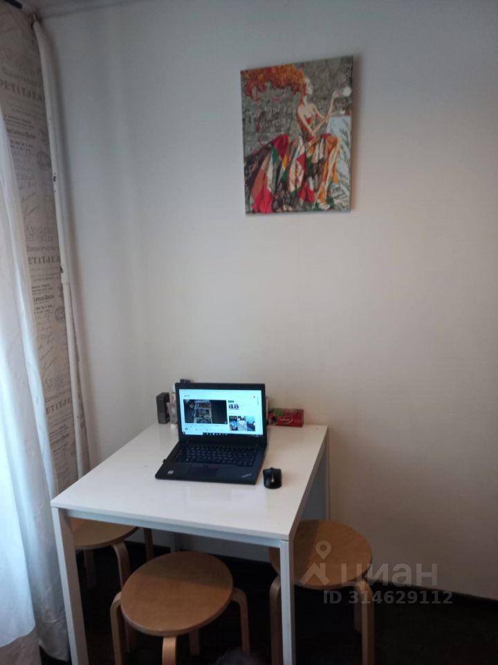 Продается 2-комнатная квартира, площадью 48.10 кв.м. Московская область, Сергиево-Посадский район, город Хотьково, улица Октябрьская, дом 7