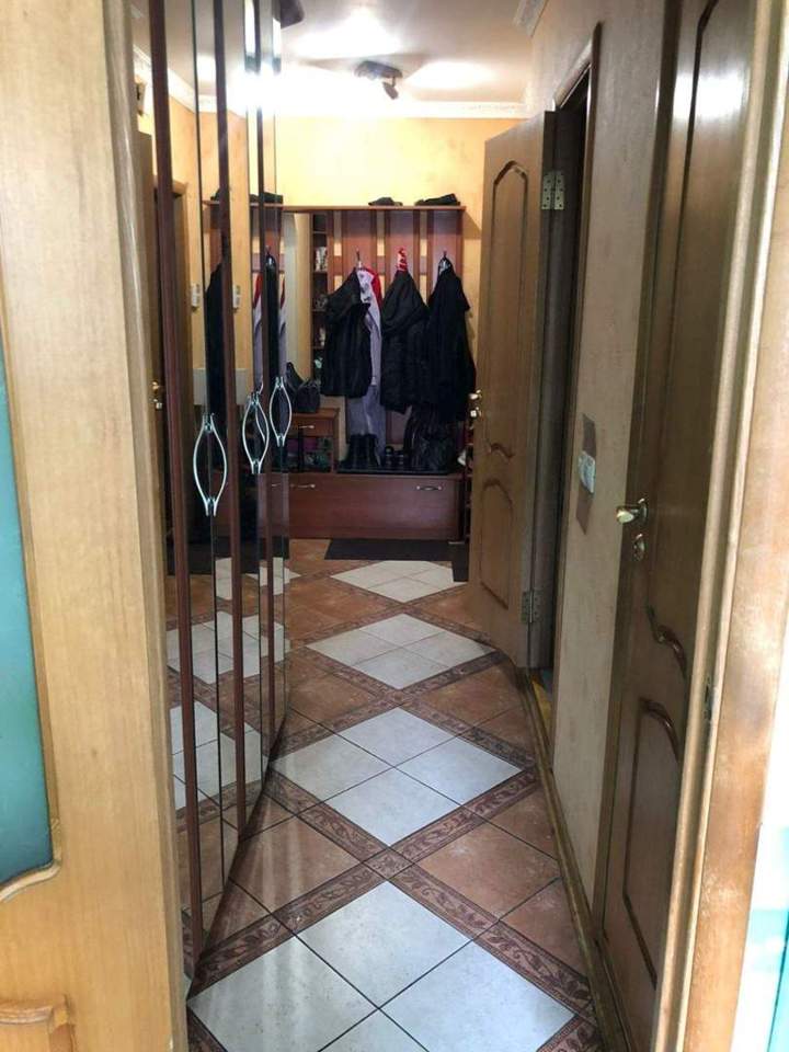 Продается 4-комнатная квартира, площадью 94.60 кв.м. Москва, улица Большая Тульская, дом 56