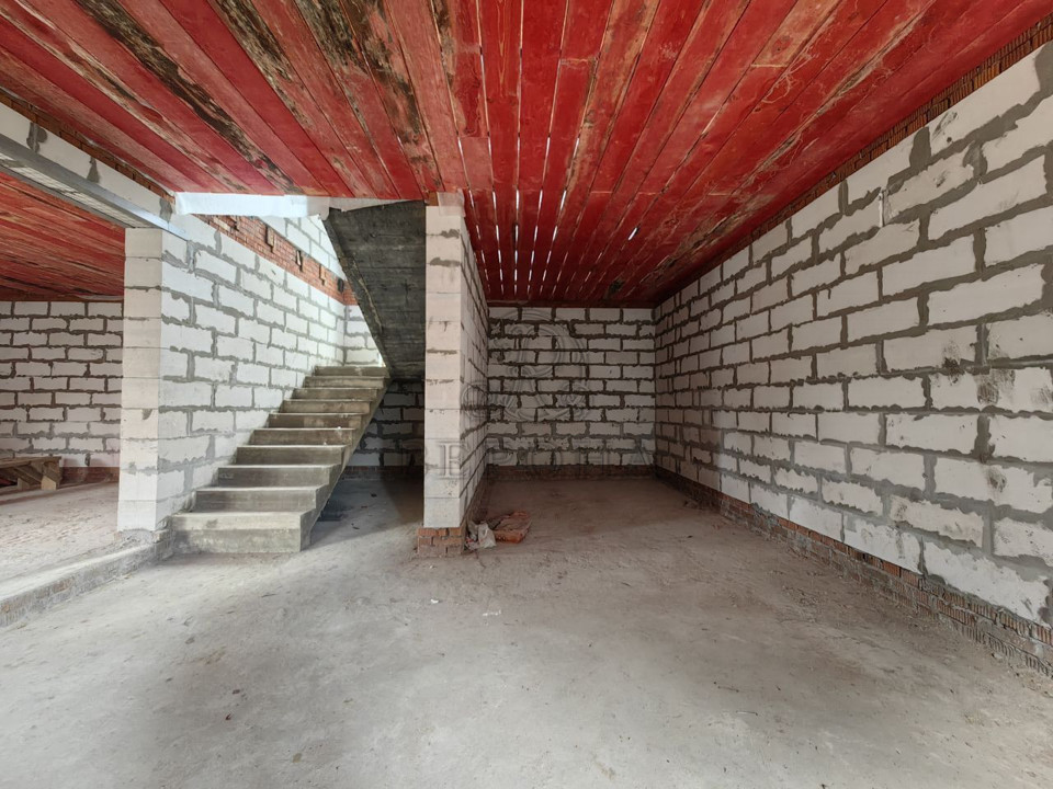 Продается дом, площадью 209.00 кв.м. Московская область, Богородский городской округ, рабочий поселок Обухово, улица Калинина, дом 52в