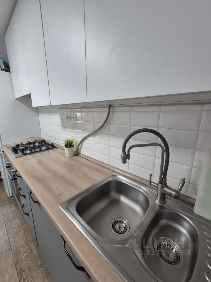 Продается 1-комнатная квартира, площадью 33.00 кв.м. Москва, улица Пресненский Вал, дом 24