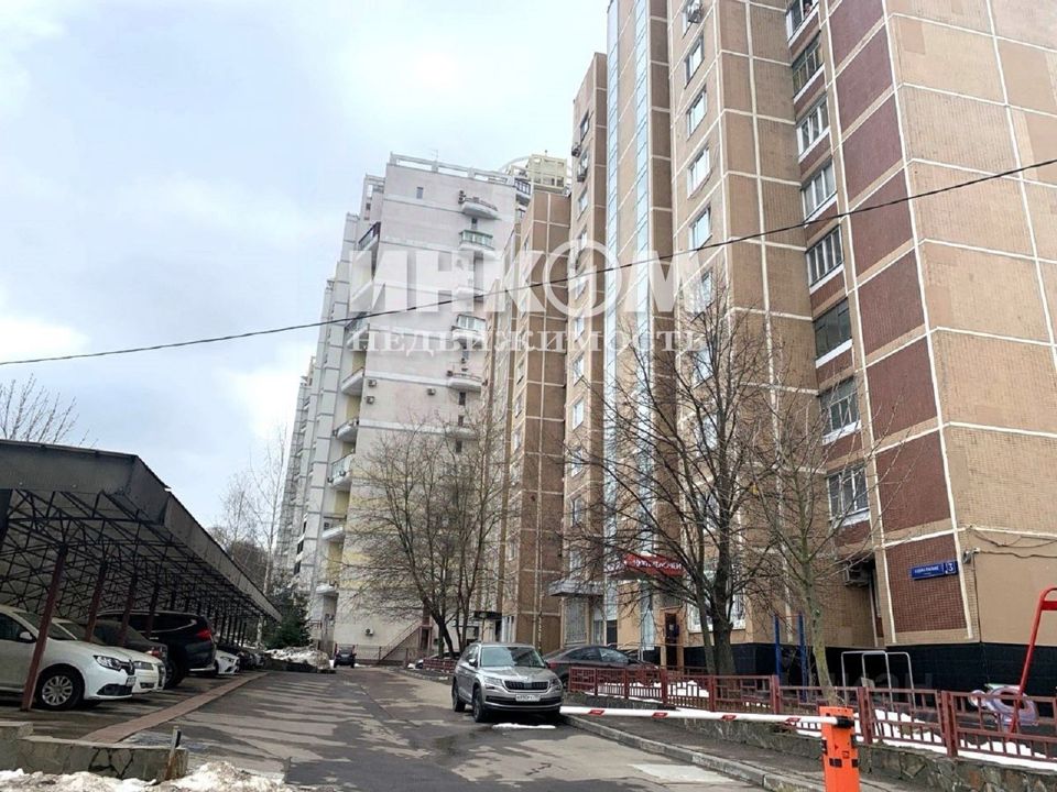 Продается 4-комнатная квартира, площадью 85.00 кв.м. Москва, улица Улофа Пальме, дом 3
