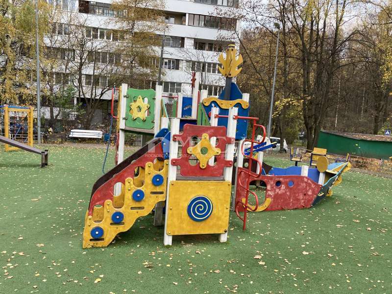 Продается 1-комнатная квартира, площадью 35.00 кв.м. Москва, улица Теплый Стан, дом 4