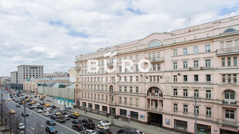 Продается 4-комнатная квартира, площадью 129.00 кв.м. Москва, улица Большая Садовая, дом 5к1