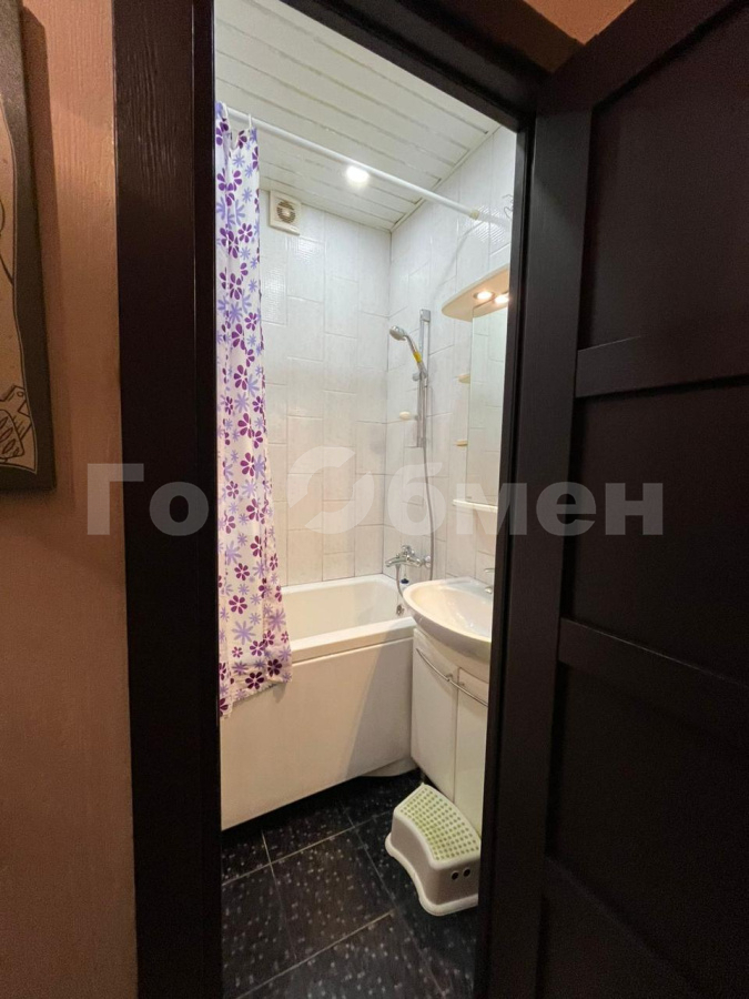 Продается 2-комнатная квартира, площадью 45.00 кв.м. Москва, улица Ватутина, дом 10