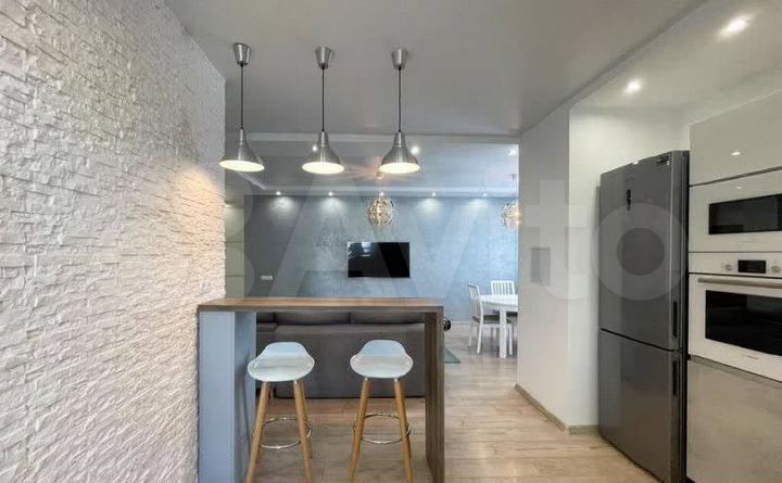 Продается 3-комнатная квартира, площадью 90.00 кв.м. Москва, улица Сосинская