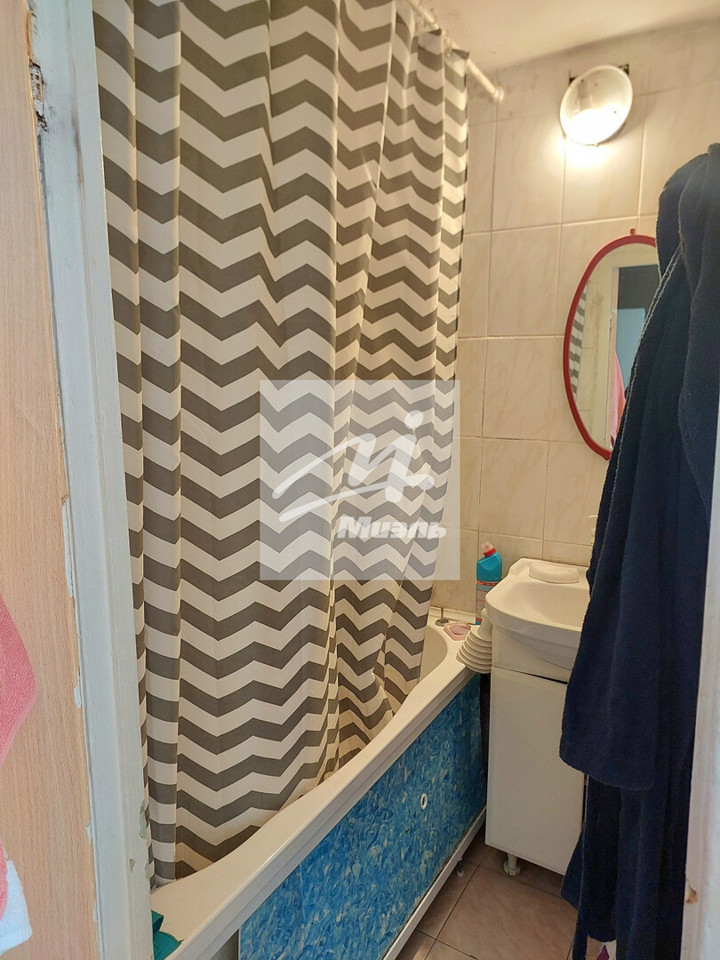 Продается 2-комнатная квартира, площадью 54.10 кв.м. Москва, улица Нежинская, дом 21