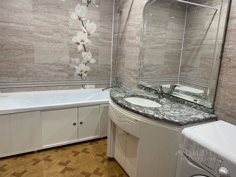 Продается 1-комнатная квартира, площадью 39.30 кв.м. Москва, улица Академика Варги, дом 3