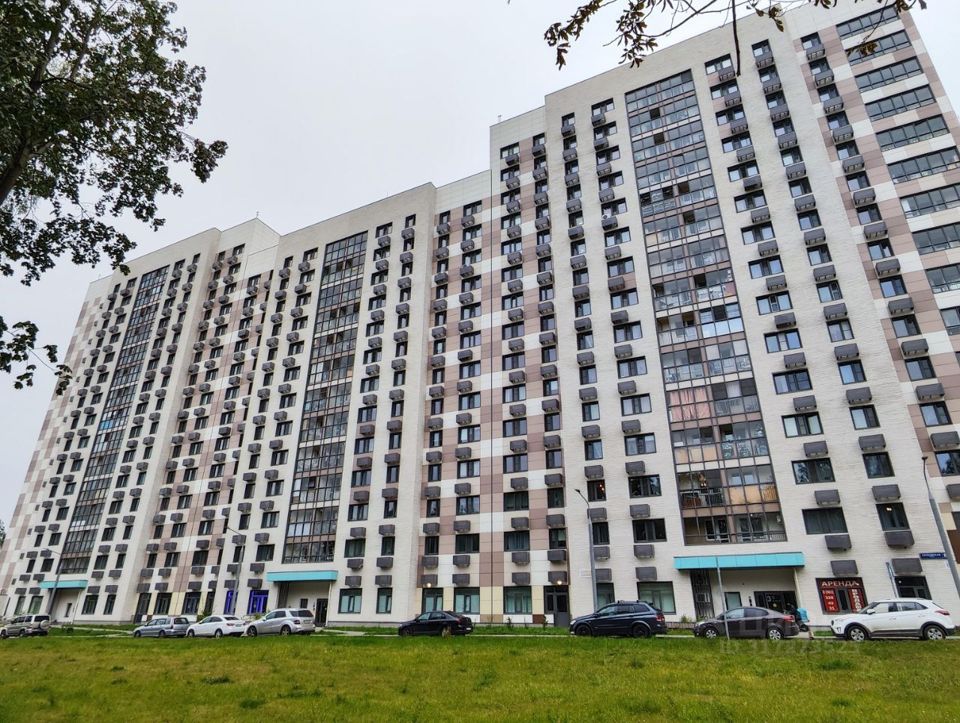 Продается 2-комнатная квартира, площадью 55.00 кв.м. Москва, улица Ереванская, дом 8к2