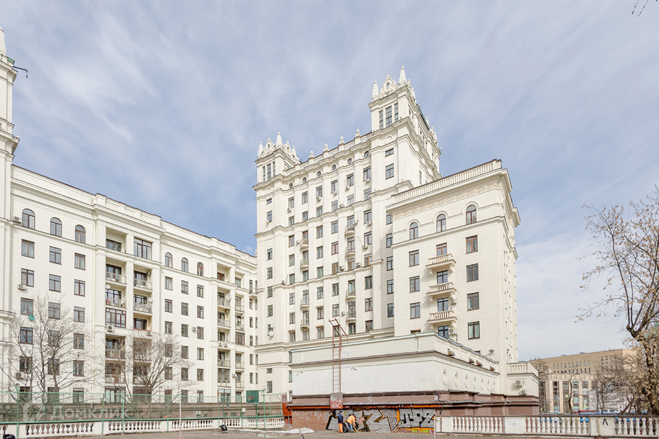 Продается 2-комнатная квартира, площадью 74.40 кв.м. Москва, набережная Котельническая