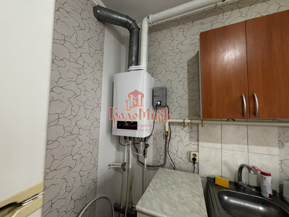 Продается 1-комнатная квартира, площадью 38.40 кв.м. Московская область, Наро-Фоминский городской округ, город Апрелевка, переулок Цветочный переулок Улица, дом 15