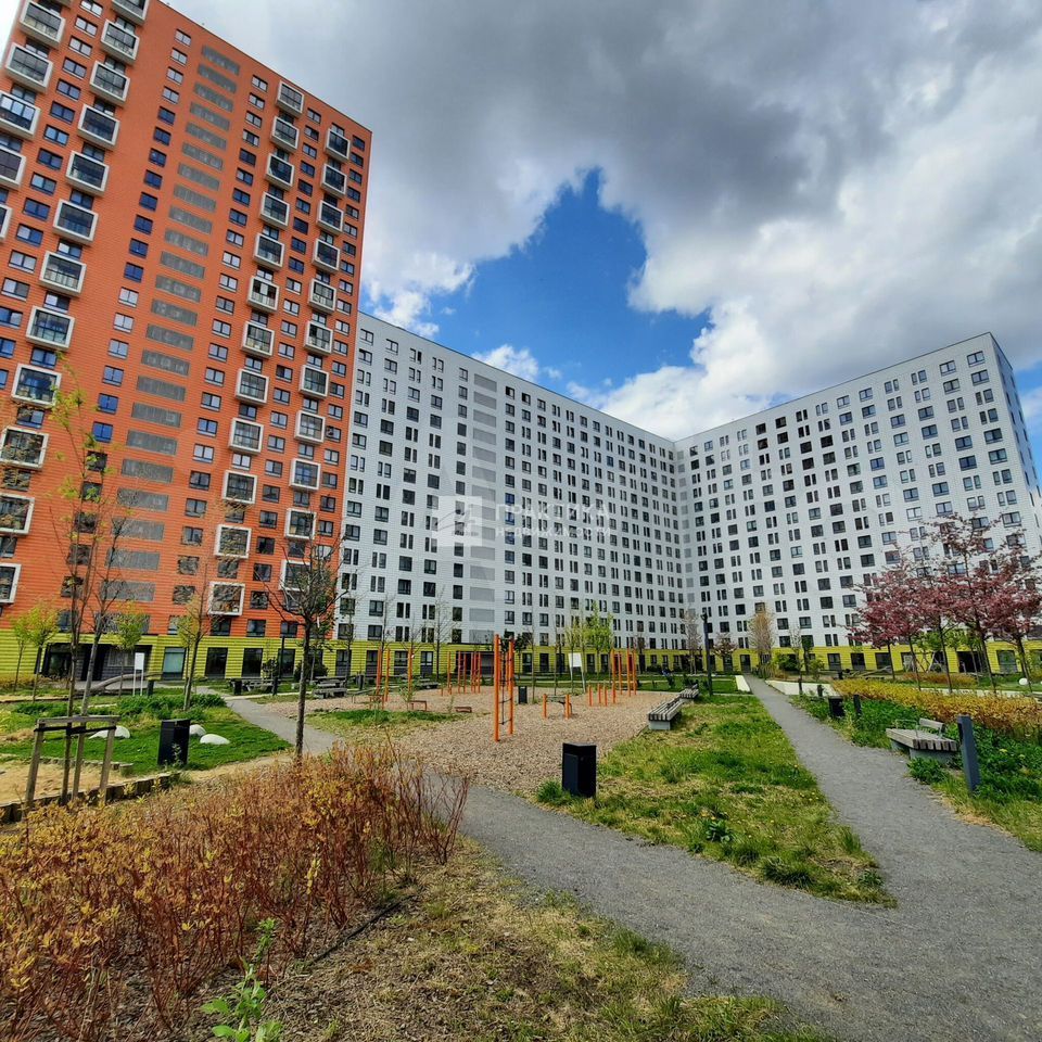 Продается 1-комнатная квартира, площадью 20.00 кв.м. Москва, улица Саларьевская, дом 10к2