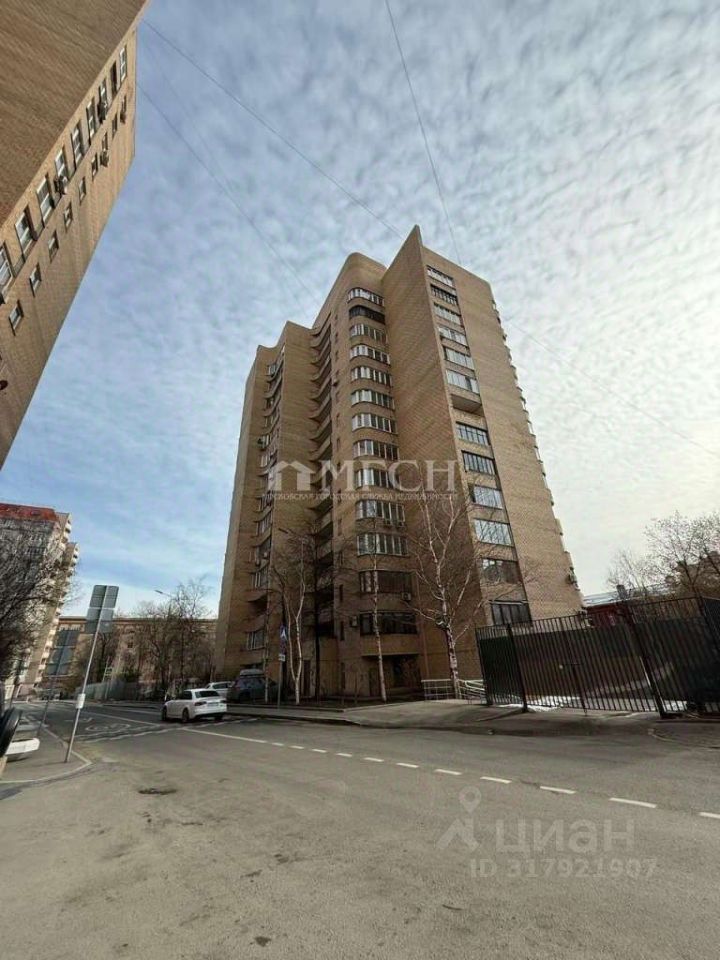 Продается 2-комнатная квартира, площадью 63.00 кв.м. Москва, улица Каменщики Малые, дом 14