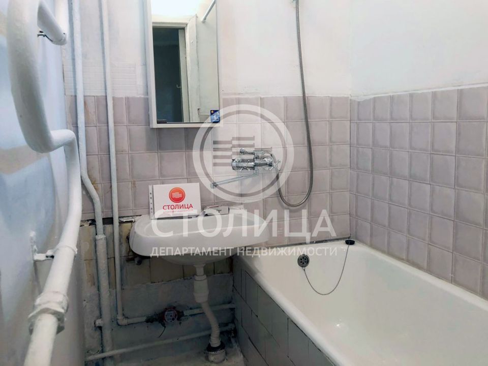 Продается 2-комнатная квартира, площадью 40.00 кв.м. Москва, улица Просторная, дом 10к2