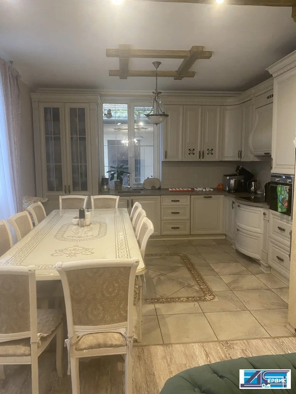 Продается дом, площадью 143.80 кв.м. Московская область, Одинцовский район, рабочий поселок Большие Вязёмы, улица Институт