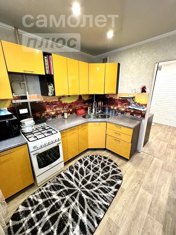 Продается 2-комнатная квартира, площадью 54.40 кв.м. Московская область, Луховицы городской округ, город Луховицы, улица Клубная, дом 5