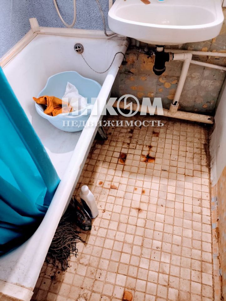 Продается 2-комнатная квартира, площадью 37.80 кв.м. Москва, улица Люблинская, дом 5к6