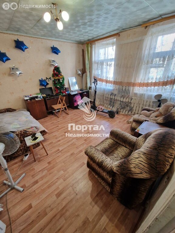 Продается 1-комнатная квартира, площадью 32.00 кв.м. Московская область, Серпухов городской округ, город Серпухов, улица Возрождения, дом 19