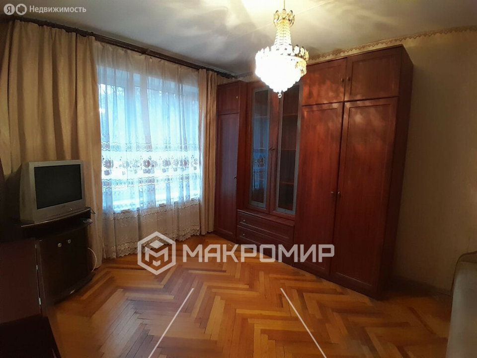 Продается 1-комнатная квартира, площадью 27.50 кв.м. Москва, улица Нежинская, дом 13