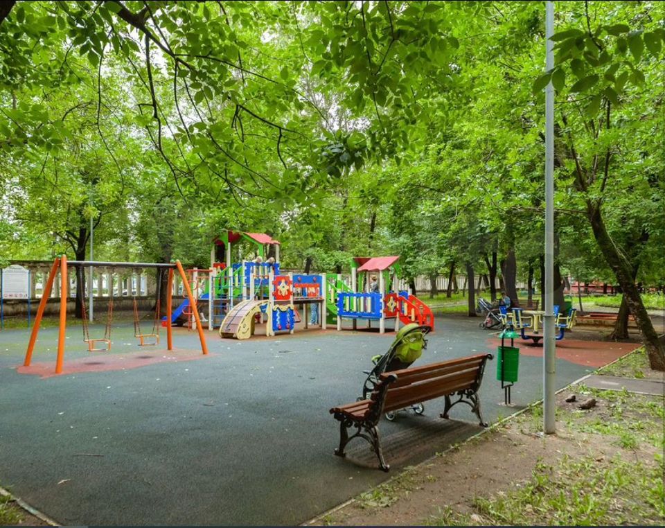 Продается 4-комнатная квартира, площадью 107.90 кв.м. Москва, улица Космонавта Волкова, дом 5к1