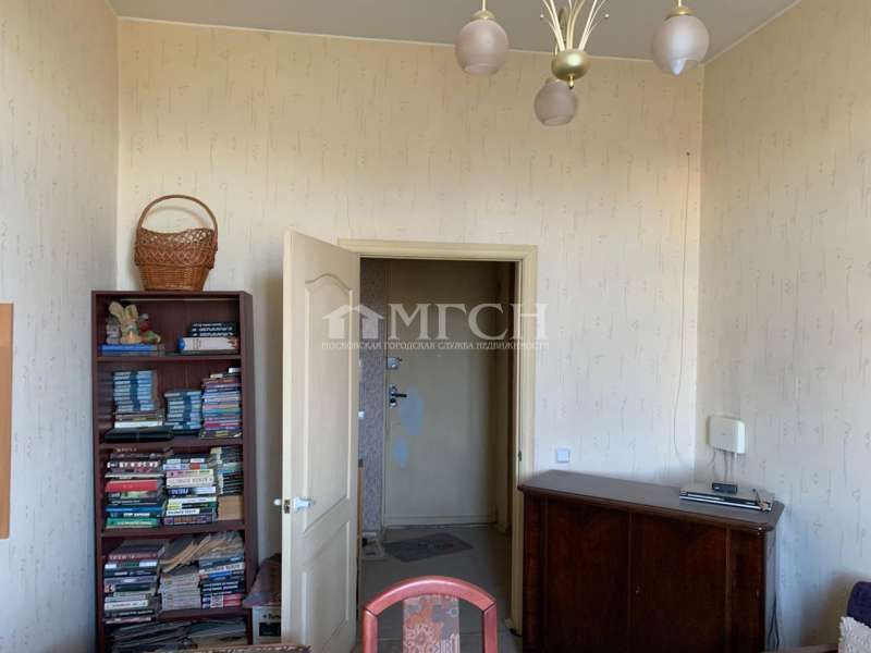 Продается 2-комнатная квартира, площадью 57.20 кв.м. Москва, улица Строителей, дом 7к1