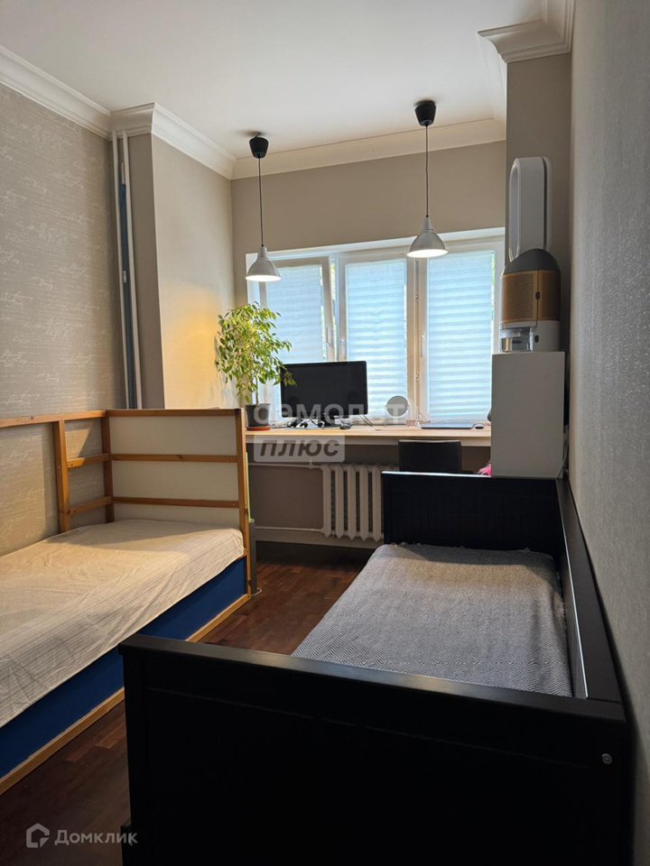 Продается 3-комнатная квартира, площадью 63.00 кв.м. Москва, улица Маршала Василевского, дом 13к1