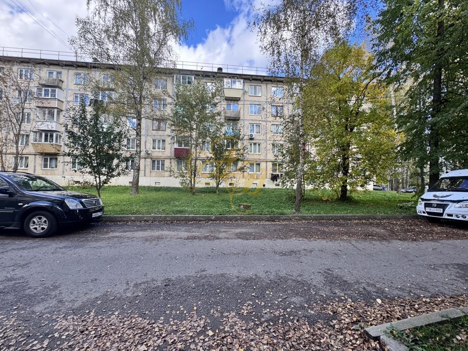 Продается 1-комнатная квартира, площадью 27.60 кв.м. Московская область, Клин городской округ, поселок Нарынка, улица Королева, дом 8