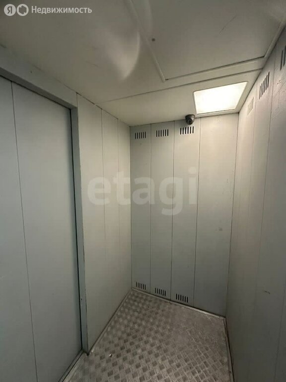 Продается 2-комнатная квартира, площадью 60.00 кв.м. Москва, улица Загорьевская, дом 17