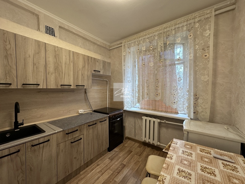 Продается 2-комнатная квартира, площадью 43.40 кв.м. Москва, Звездный бульвар, дом 38к2