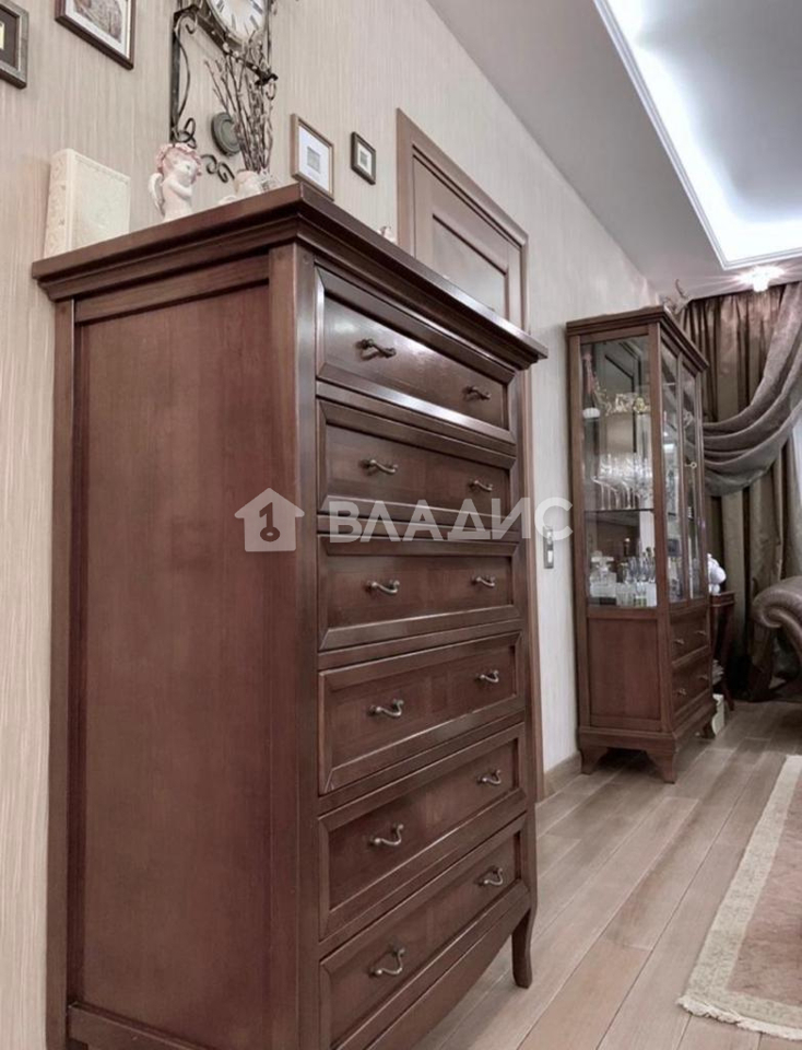 Продается 2-комнатная квартира, площадью 75.00 кв.м. Москва, Сиреневый бульвар, дом 44к1