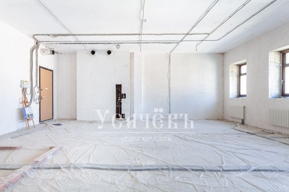 Продается 5-комнатная квартира, площадью 204.40 кв.м. Москва, улица Поварская, дом 8/1к1