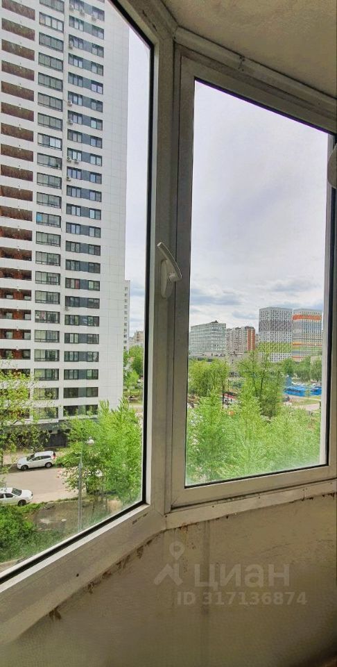 Продается 1-комнатная квартира, площадью 36.80 кв.м. Москва, улица Ярцевская, дом 27к7