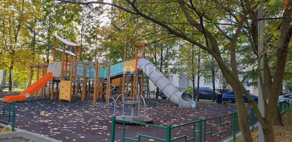 Продается 1-комнатная квартира, площадью 37.80 кв.м. Москва, Пятницкое шоссе, дом 6