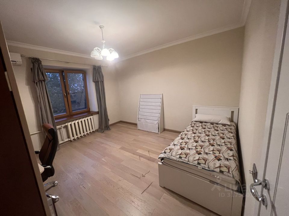 Продается 3-комнатная квартира, площадью 80.60 кв.м. Москва, переулок Лялин, дом 23-29с1