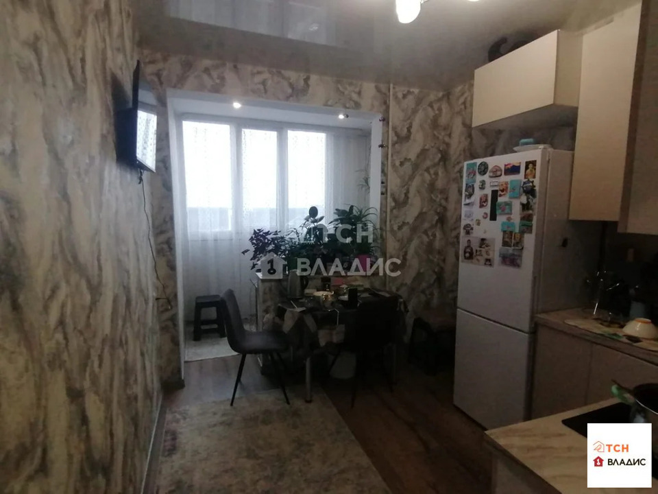 Продается 1-комнатная квартира, площадью 34.20 кв.м. Московская область, Лосино-Петровский городской округ, поселок Свердловский, улица Строителей