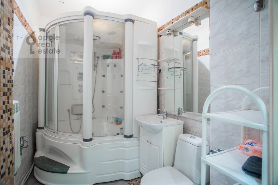 Продается 4-комнатная квартира, площадью 120.00 кв.м. Москва, переулок Козихинский Большой, дом 8