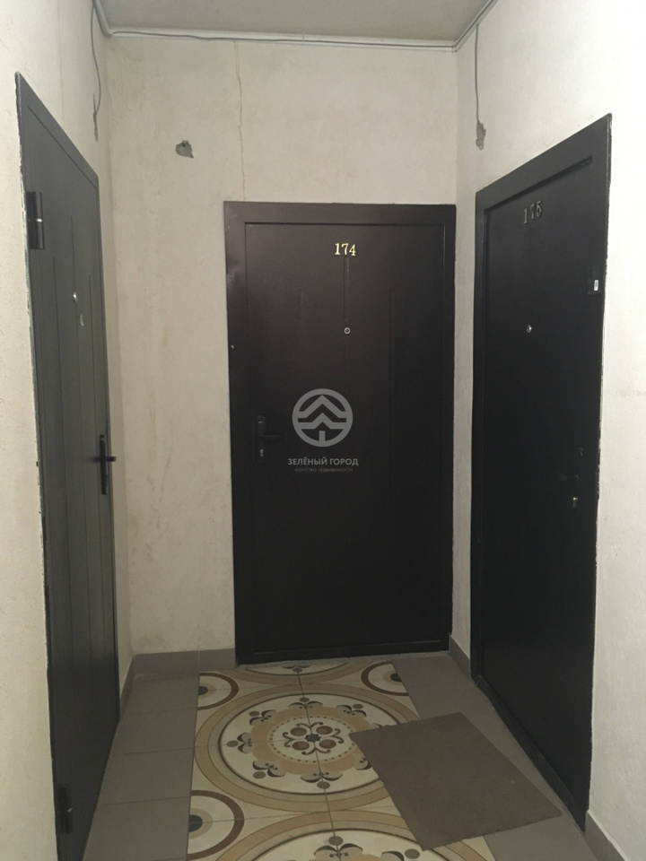 Продается 1-комнатная квартира, площадью 36.00 кв.м. Московская область, Солнечногорский район, поселок городского типа Голубое, Парковый бульвар, дом 5