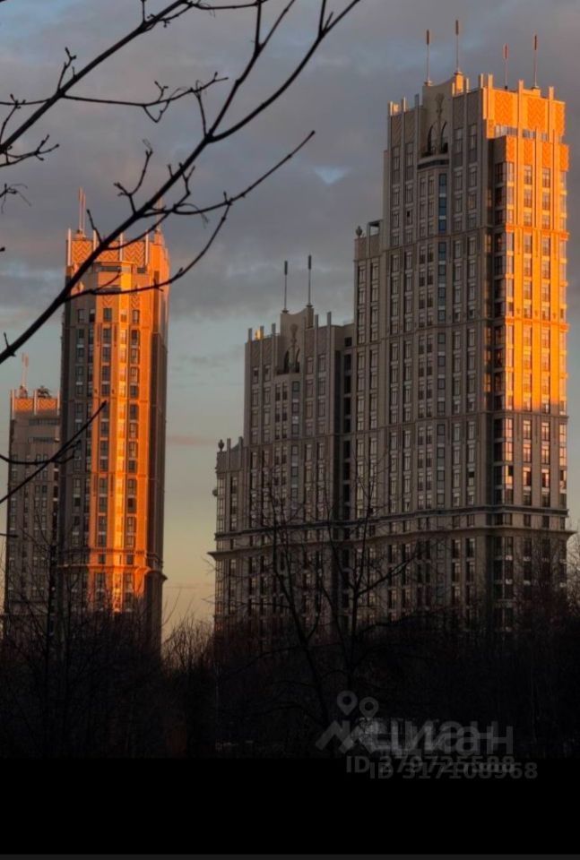 Продается 2-комнатная квартира, площадью 46.00 кв.м. Москва, улица Нежинская